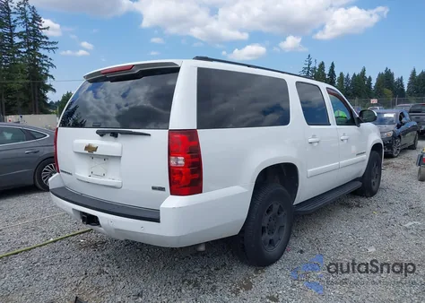 2008 Chevrolet Suburban 1500 Lt z USA, uszkodzony, nr VIN 1GNFK16338J123008
